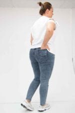 Büyük Beden Beli Lastikli Dar Paça Uzun Kot Pantolon - Kar Yıkama Lacivert - 9184-11 - Görsel 5