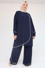 47064 Büyük Beden Taş Baskı Detaylı Sandy Şifon Pantolonlu Takım - Lacivert - Large Moda - Görsel 3