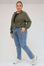 59031 Büyük Beden Paçası Yırtmaçlı Yırtmaçda Taş Detaylı Kot Pantolon - Kar Yıkama Mavi - Large Moda - Görsel 4