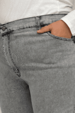 Büyük Beden Paçası Taş Detaylı Boru Paça Kot Pantolon - Kar Yıkama Gri - 59044 - Görsel 4