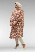 Büyük Beden Hakimyaka Çift Düğmeli Mango Tunik - Çiçek Desenli Kahve - 68014 - Görsel 4