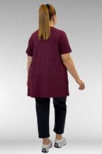 68502 Büyük Beden  Yakası Biyeli Önü Baskılı Penye Tişört - Bordo - Large Moda - Görsel 4