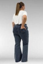 9137-22 Büyük Beden İspanyol Paça Kot Pantolon - Kar Yıkama Lacivert - Large Moda - Görsel 5