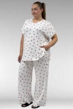 67802 Büyük Beden Yanı Yırtmaçlı Milan Pijama Takımı - Kırmızı Kalp Desenli - Large Moda - Görsel 3