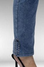 49023 Büyük Beden Beyoğlu Taş Detaylı Kot Pantolon - Kar Yıkama Lacivert - Large Moda - Görsel 4