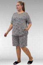 Büyük Beden Desenli Şort-Tişört Pijama Takımı - Kırmızı Kurdele Desenli - 67805 - Görsel 4