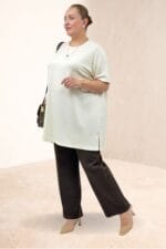 68507 Büyük Beden Uzun İnce Modal Tişört - Ekru - Large Moda - Görsel 5