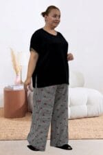 Büyük Beden Kombinli Modal -Milan Pijama Takımı - Kırmızı Kurdele Desenli - 67808 - Görsel 4
