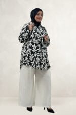Büyük Beden Manşetli Desenli Mango Tunik - Yaprak Desenli Siyah - 68094 - Görsel 3