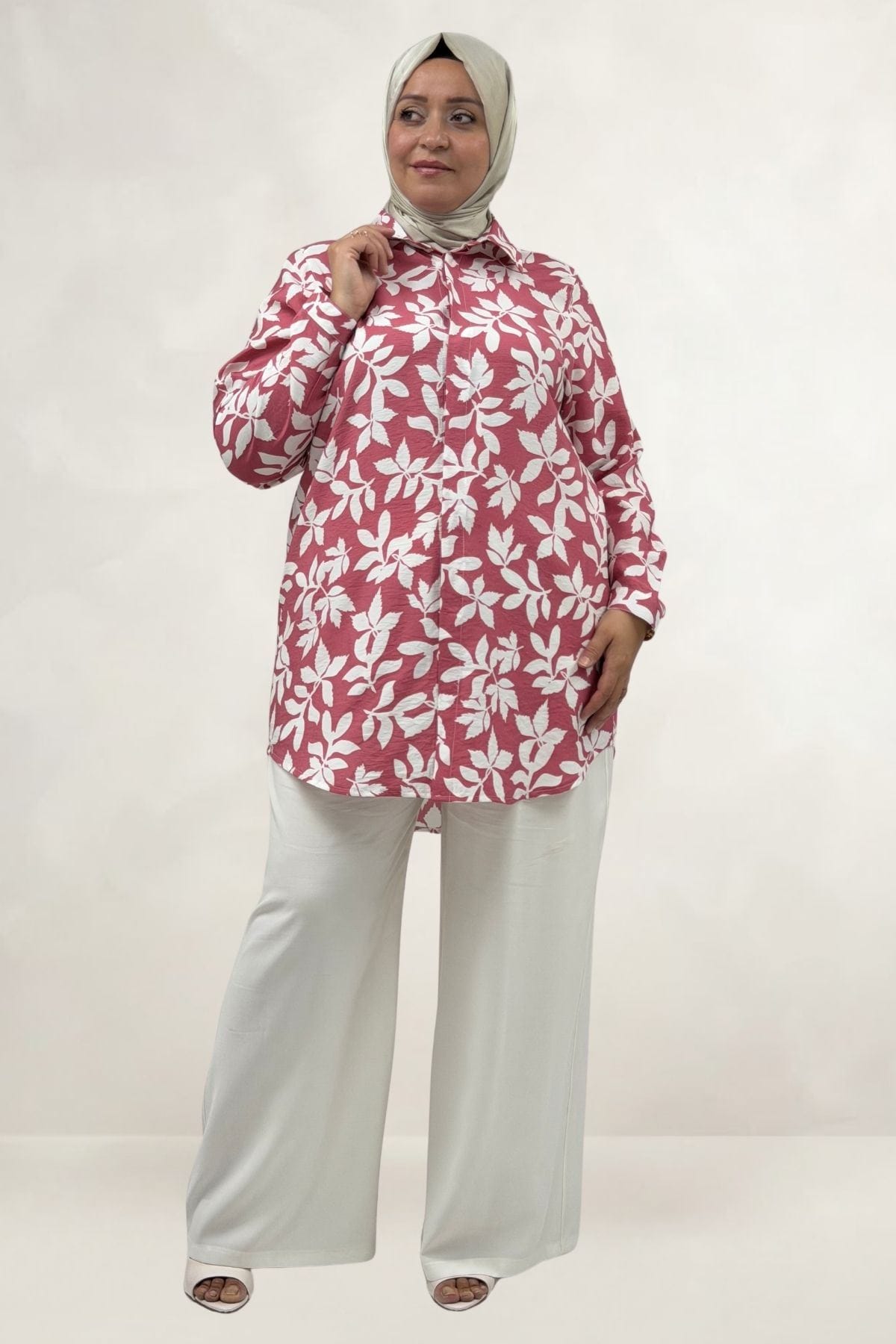 68094 Büyük Beden Manşetli Desenli Mango Tunik - Yaprak Desen Pembe 68094 Büyük Beden Manşetli Desenli Mango Tunik - Yaprak Desen Pembe