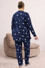 Büyük Beden Uzunkol Desenli Süet Pantolonlu Pijama Takımı - Laci Penguen Desenli - 67810 - Görsel 5