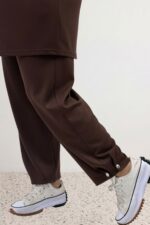 Büyük Beden Pantolon Paçası Düğme Detaylı Düşük Kol Modal Takım - Kahve - 67081 - Görsel 6